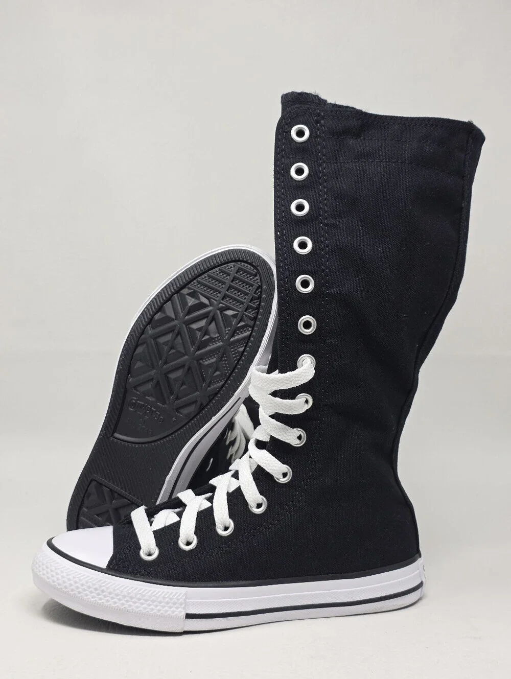 Converse Youth Size 13 Chuck Taylor All Star XX-Hi Sneaker Shoes Black White New